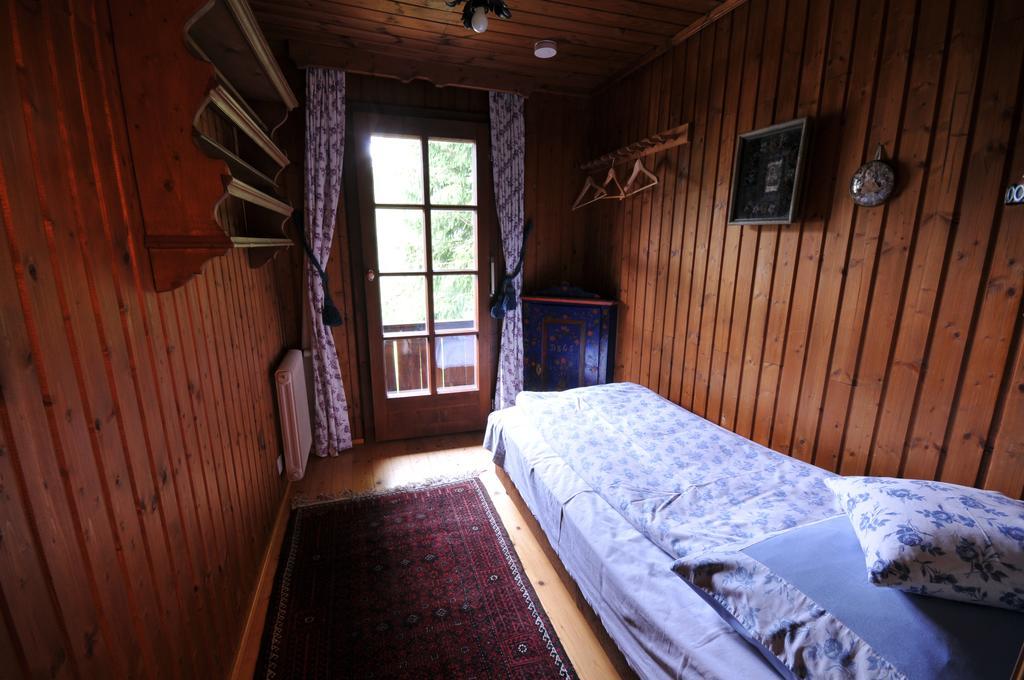 Вилла Haus Am Bach Бад Кляйнкирххайм Номер фото